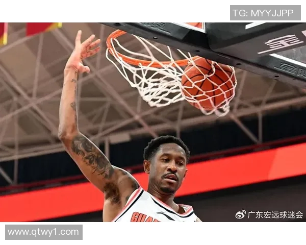 江苏肯帝亚大外援马尚-布鲁克斯表现抢眼,四大数据震撼现场观众